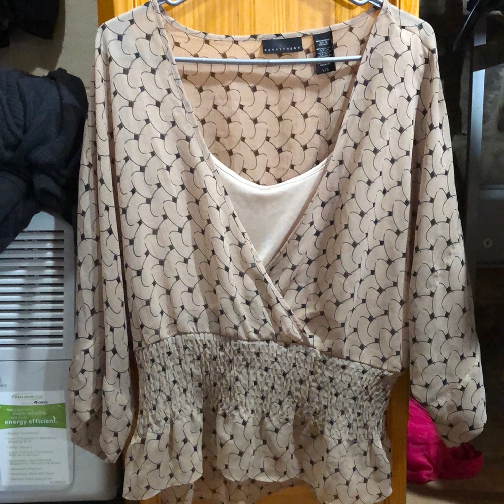Women’s blouse size L
